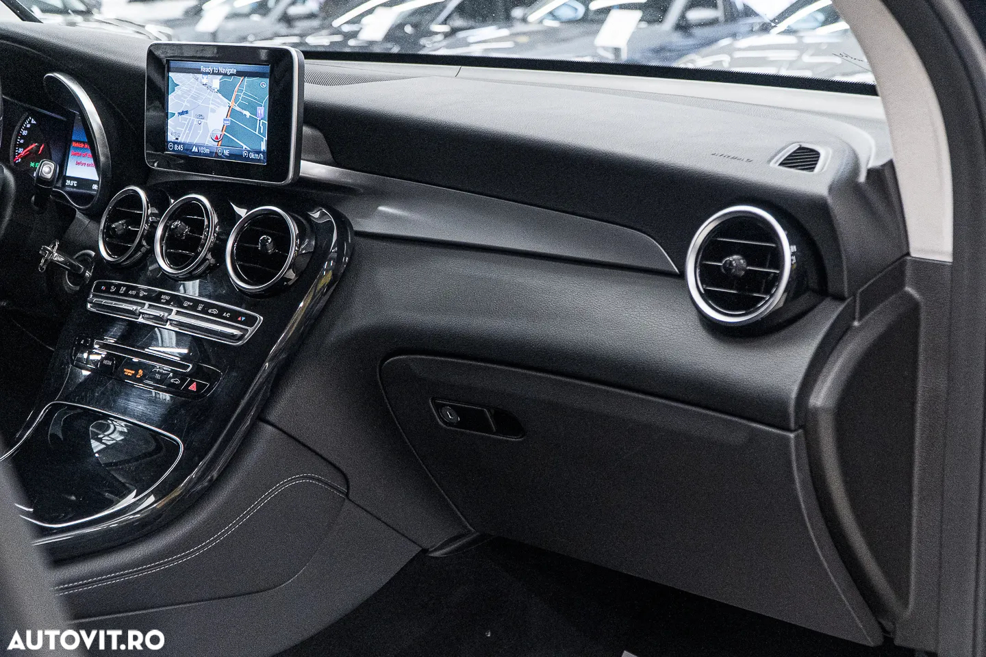 Mercedes-Benz GLC 350 e 4Matic 7G-TRONIC - 33