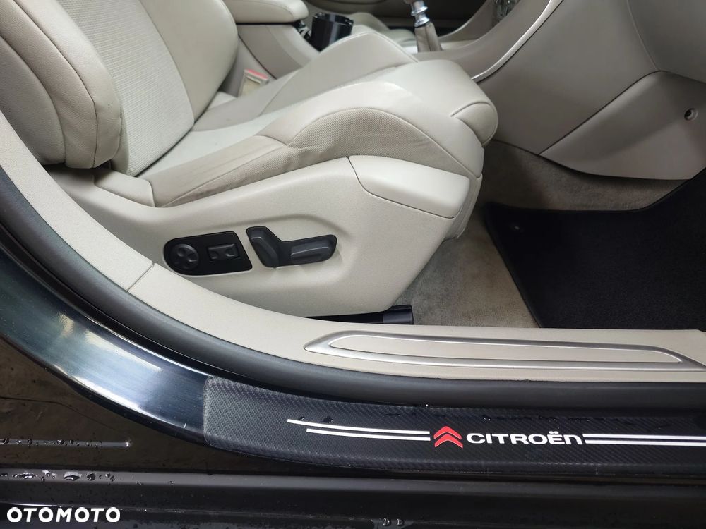 Citroën C5 2.0 HDi Exclusive - 18