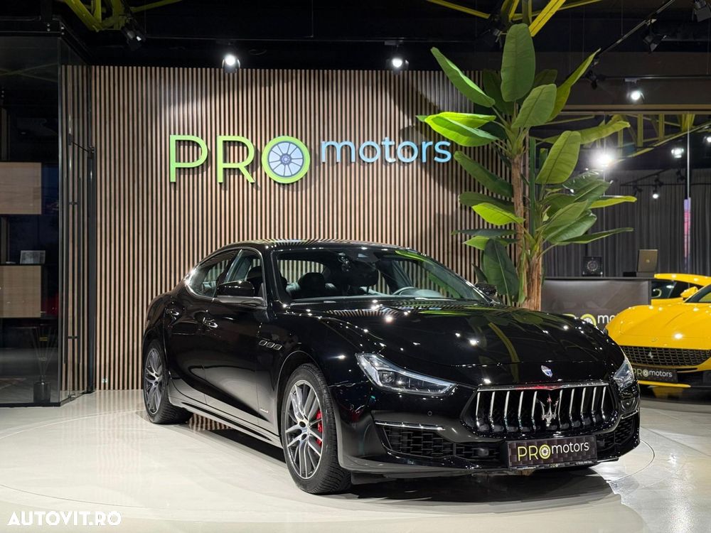 Maserati Ghibli - 1