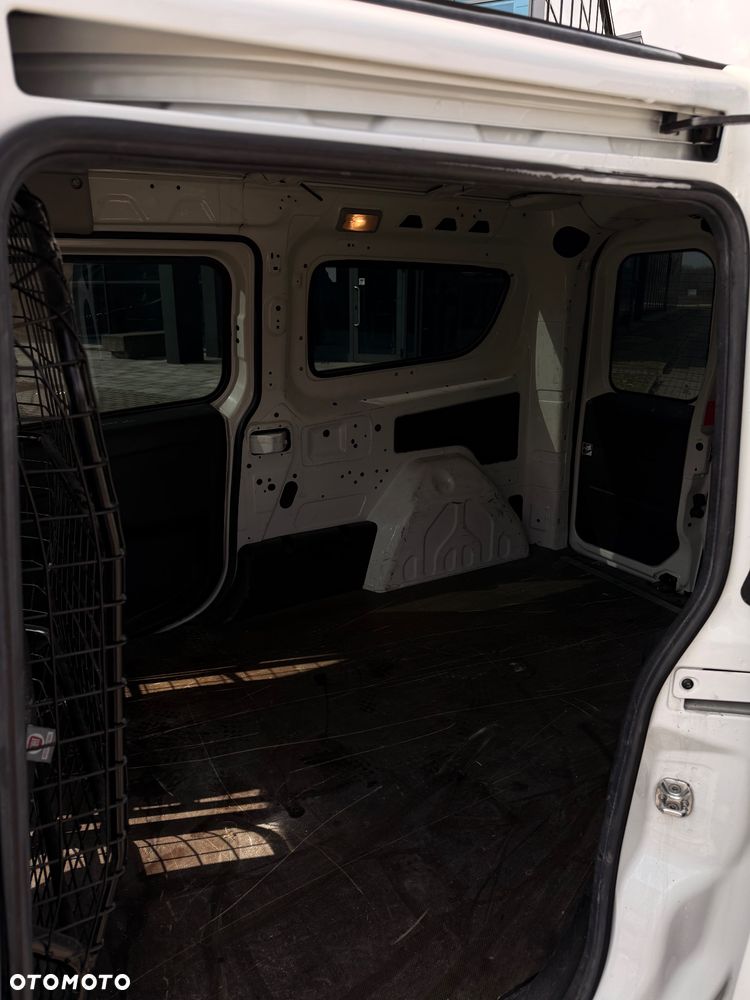 Fiat DOBLO - 7