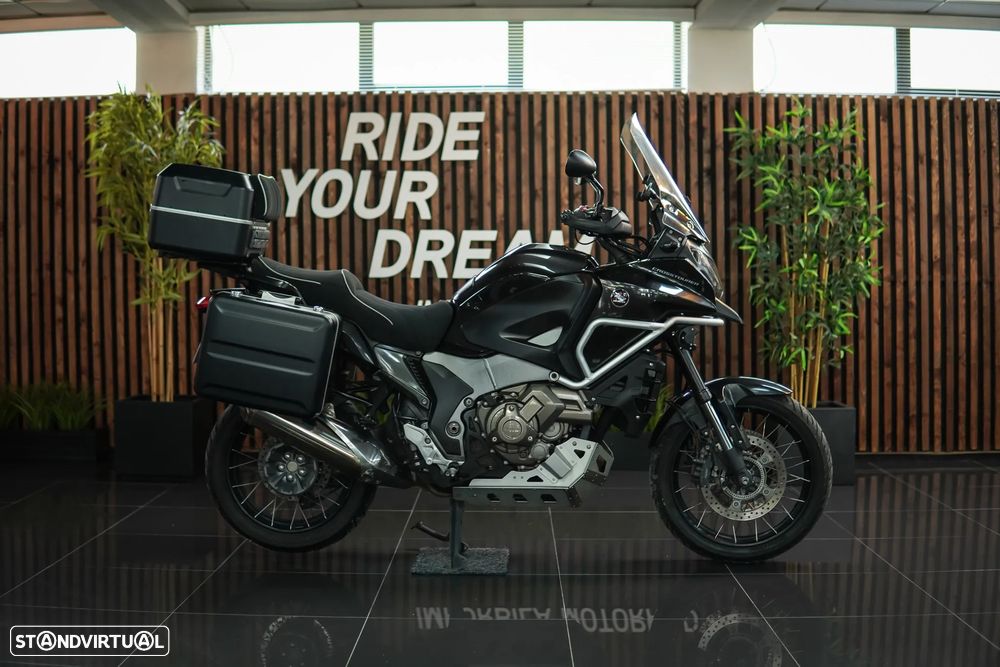 Honda VFR 1200 XD - 1