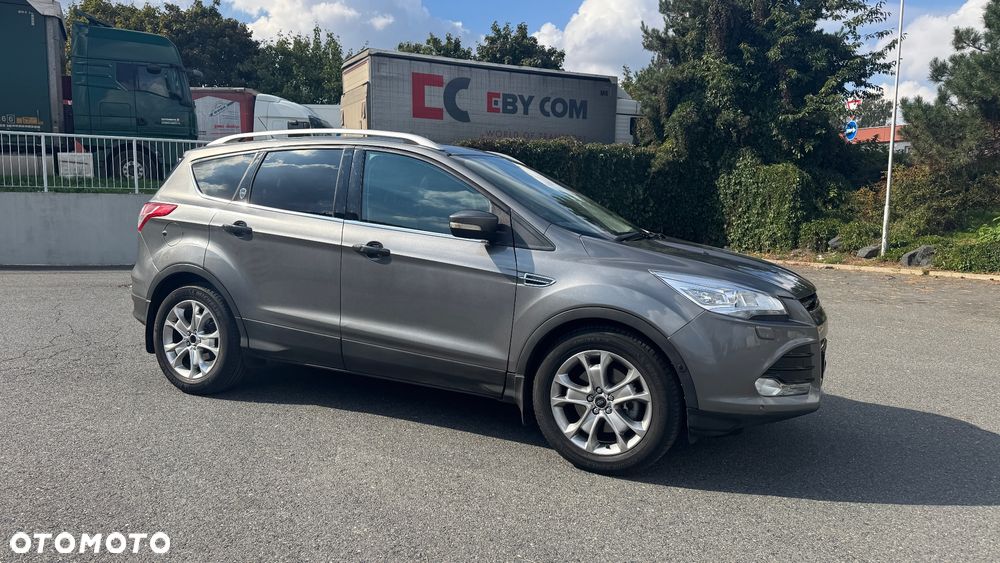 Ford Escape 2.0 EcoBoost AWD Titanium - 1