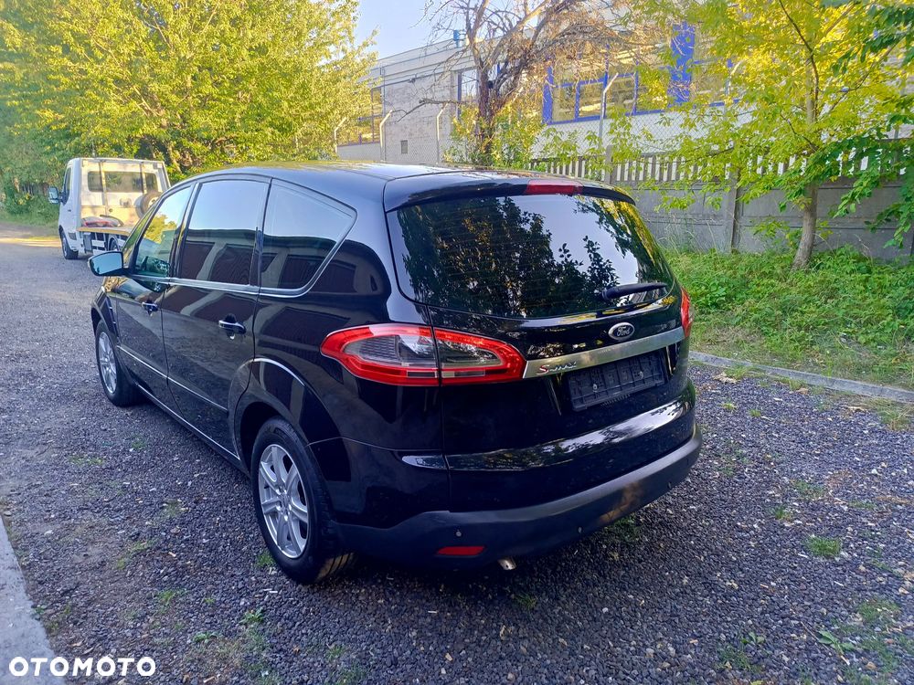 Ford S-Max 2.0 Titanium - 16
