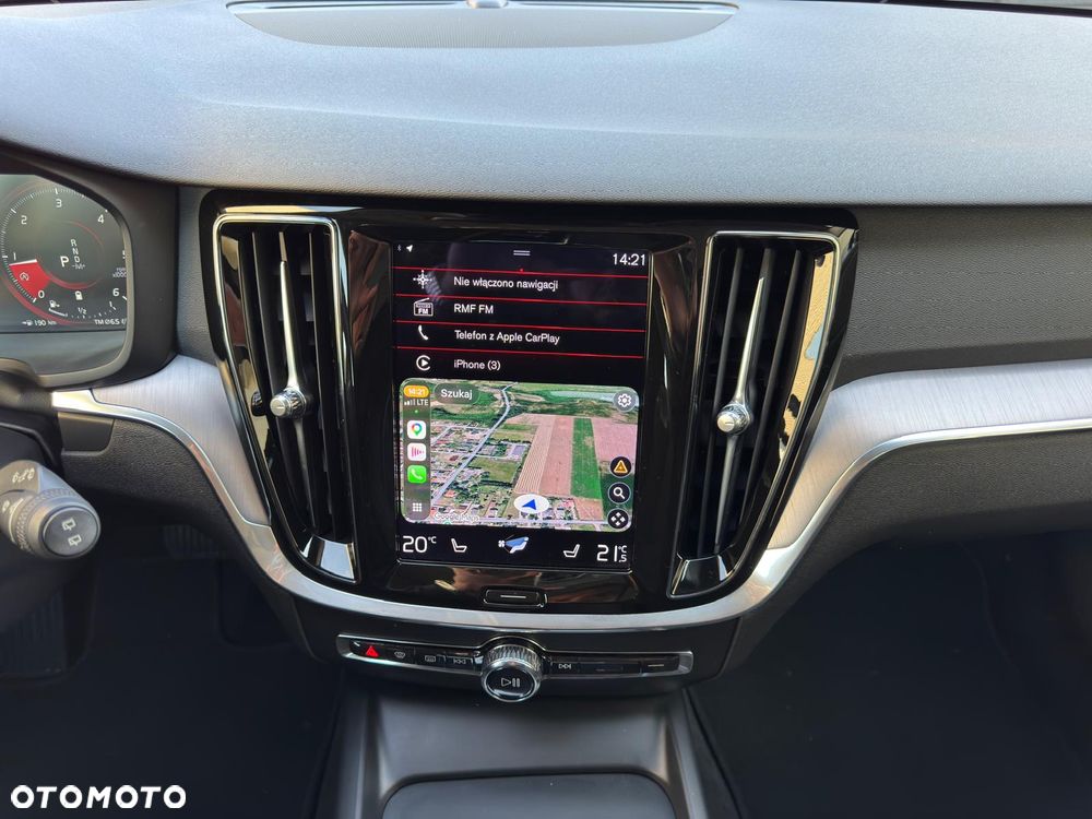 Volvo V60 B4 D Momentum Core - 18