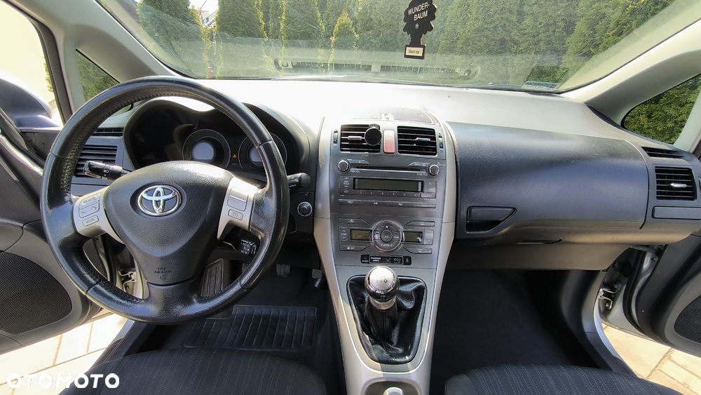 Toyota Auris 1.6 VVT-i Premium - 8