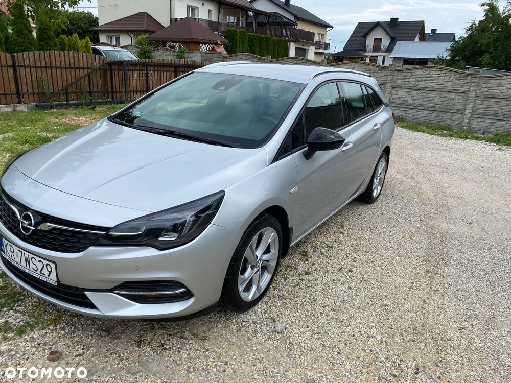 Opel Astra V 1.2 T Ultimate S&S - 2