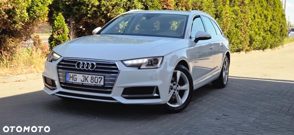 Audi A4 Avant 40 TFSI S tronic - 3