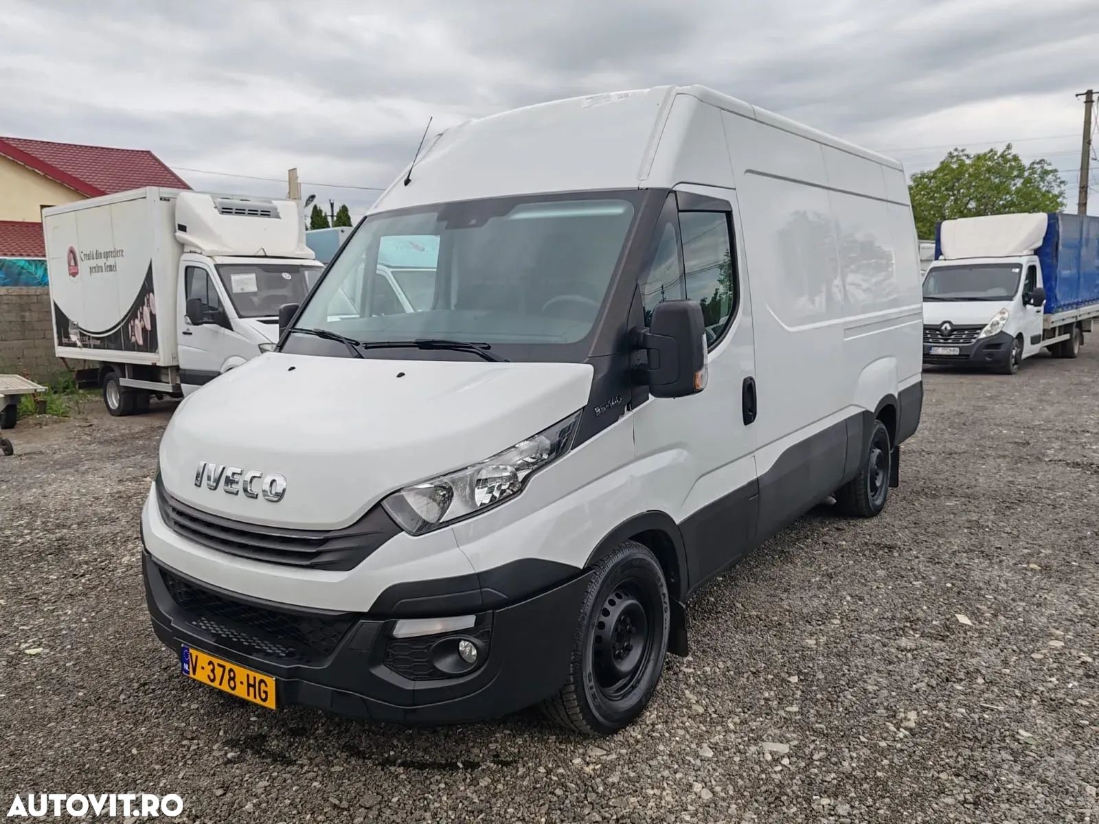 Iveco DAILY 35S14 AUTOMATIK - 1