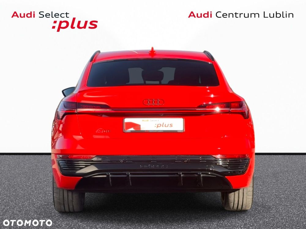 Audi Q8 Sportback e-tron - 6