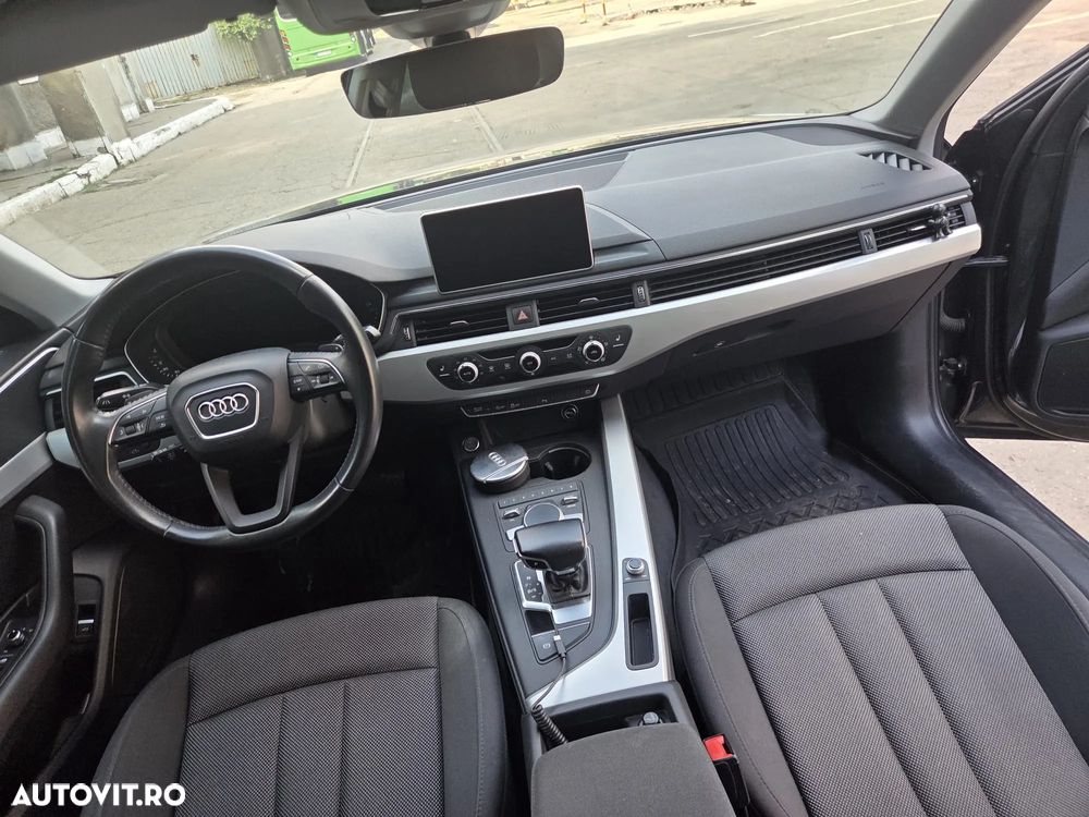 Audi A4 Limuzina - 10