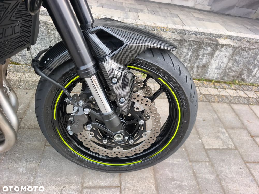 Kawasaki Z 900 - 7