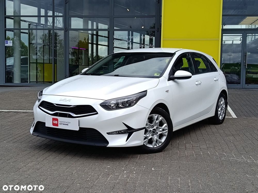 Kia Ceed 1.5 T-GDI M - 2