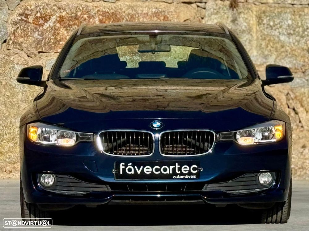 BMW 318 d Touring Auto - 2
