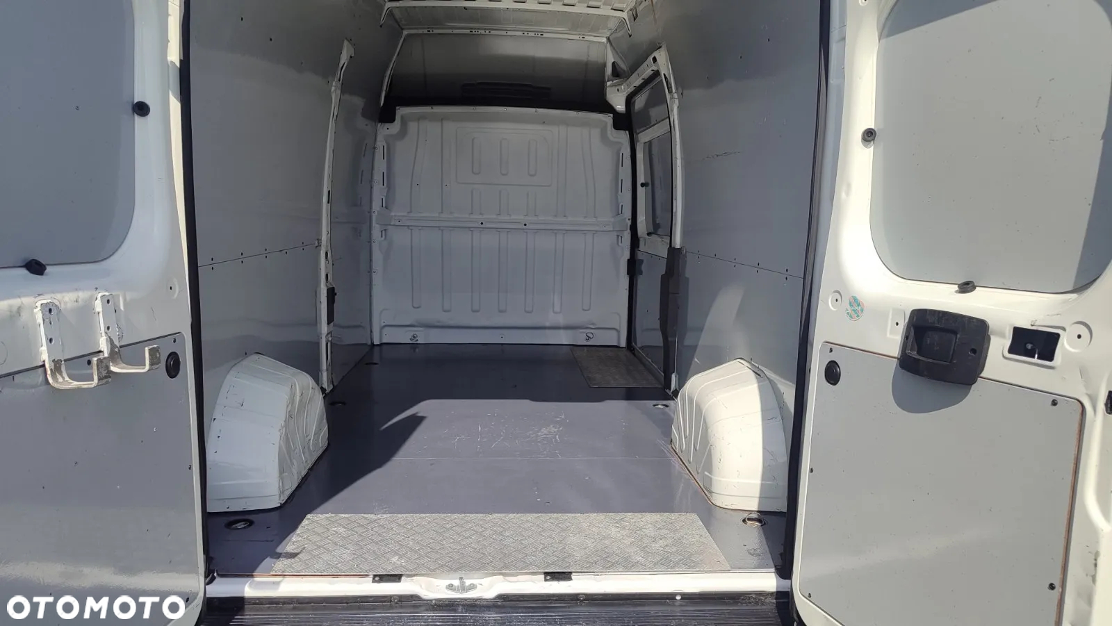 Peugeot Boxer - 25
