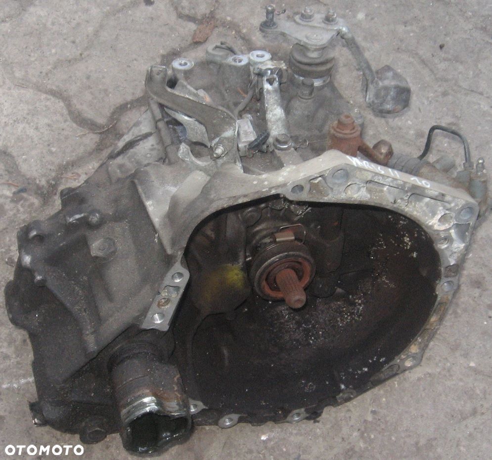 skrzynia biegów 1.0 VVTI YARIS II AYGO CITROEN C1 TOYOTA - 2