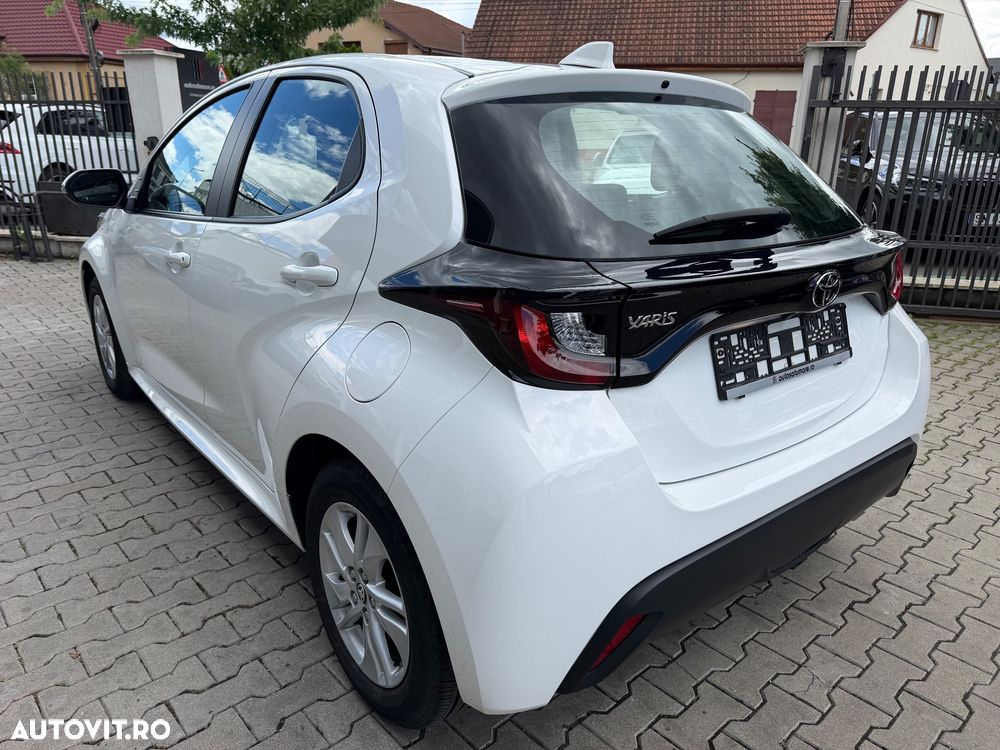 Toyota Yaris 1.5 VVT-i Style - 4
