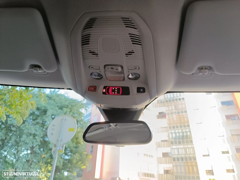 Peugeot 3008 PureTech 130 Stop & Start GPF EAT8 Active Business-Pack - 30