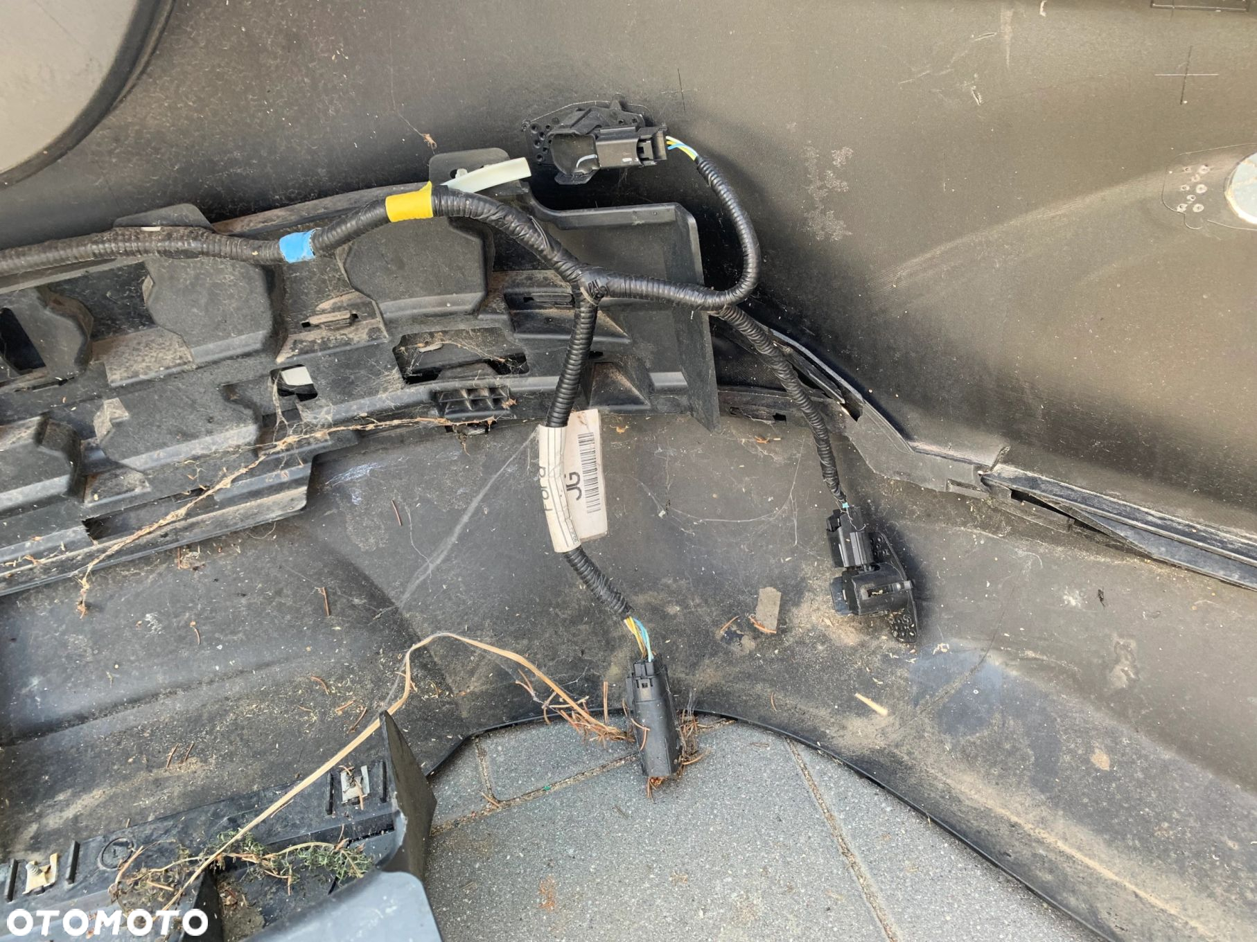 ZDERZAK TYŁ TYLNY FORD MONDEO MK5 HATCHBACK POD HAK 6 PDC - 12