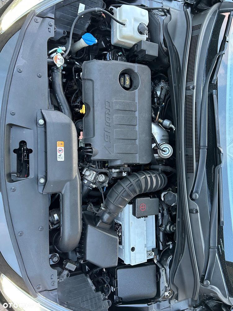 Hyundai i40 Kombi 1.7 CRDi Premium - 11