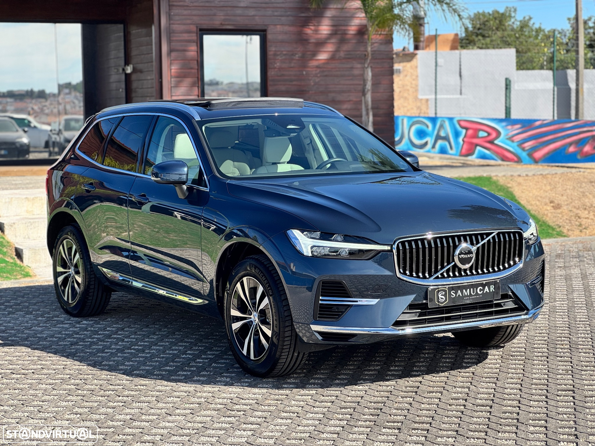 Volvo XC 60 2.0 T6 PHEV Core AWD - 4