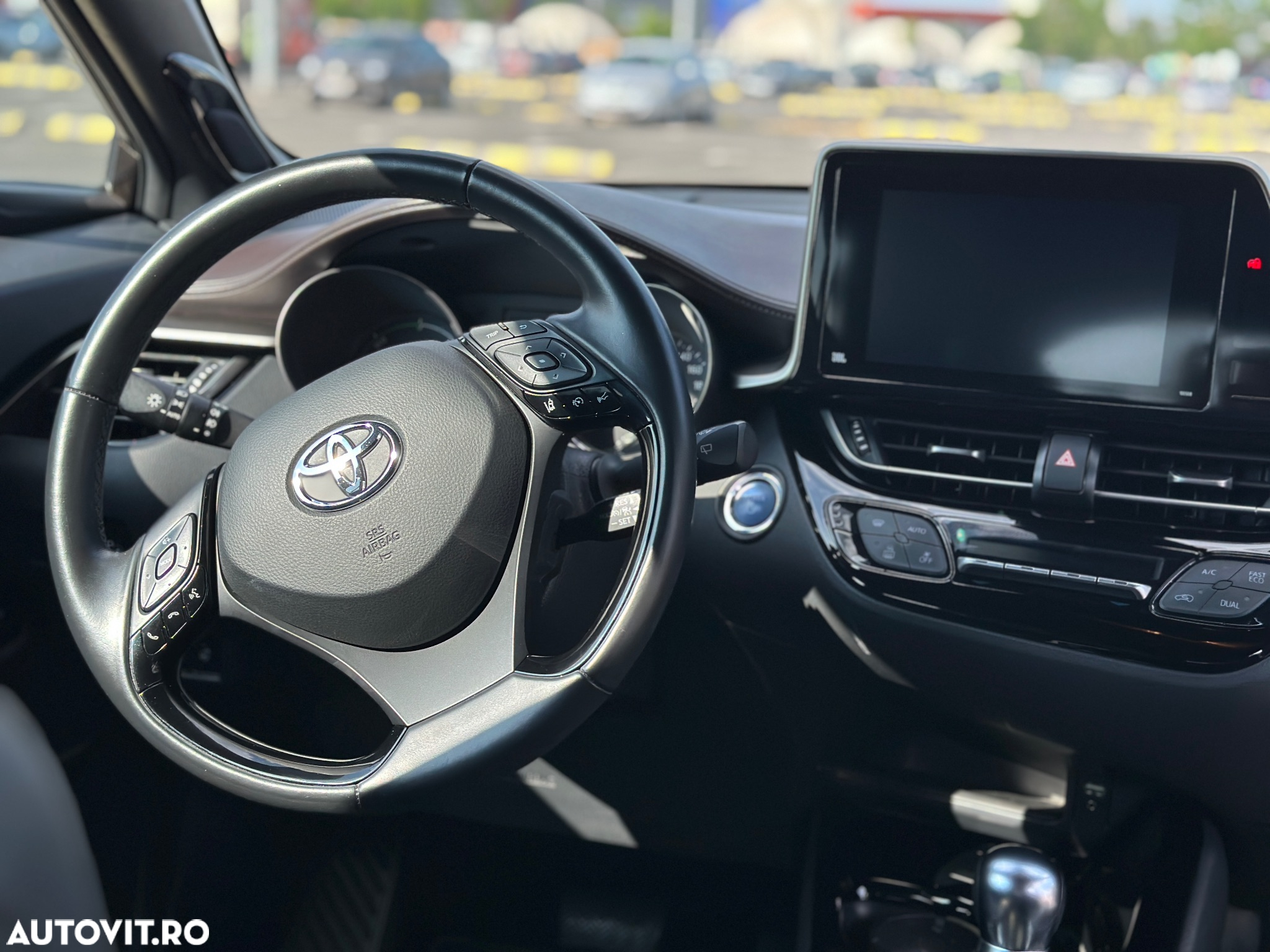 Toyota C-HR 1.8 HSD 4x2 CVT C-lassy LED - 12