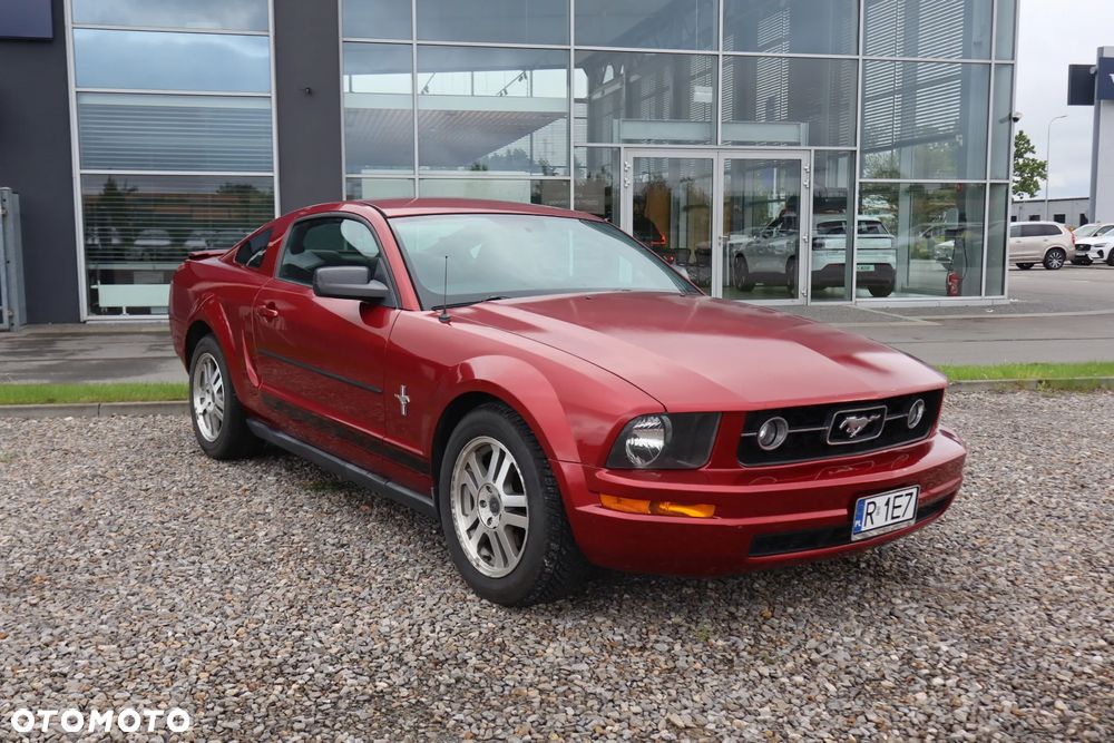 Ford Mustang 4.0 V6 - 8