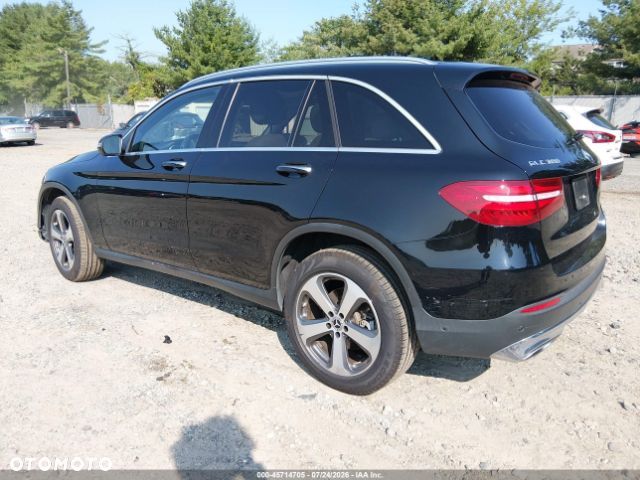 Mercedes-Benz GLC 300 4-Matic - 3