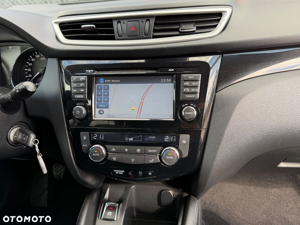 Nissan Qashqai 1.2 DIG-T Tekna - 11