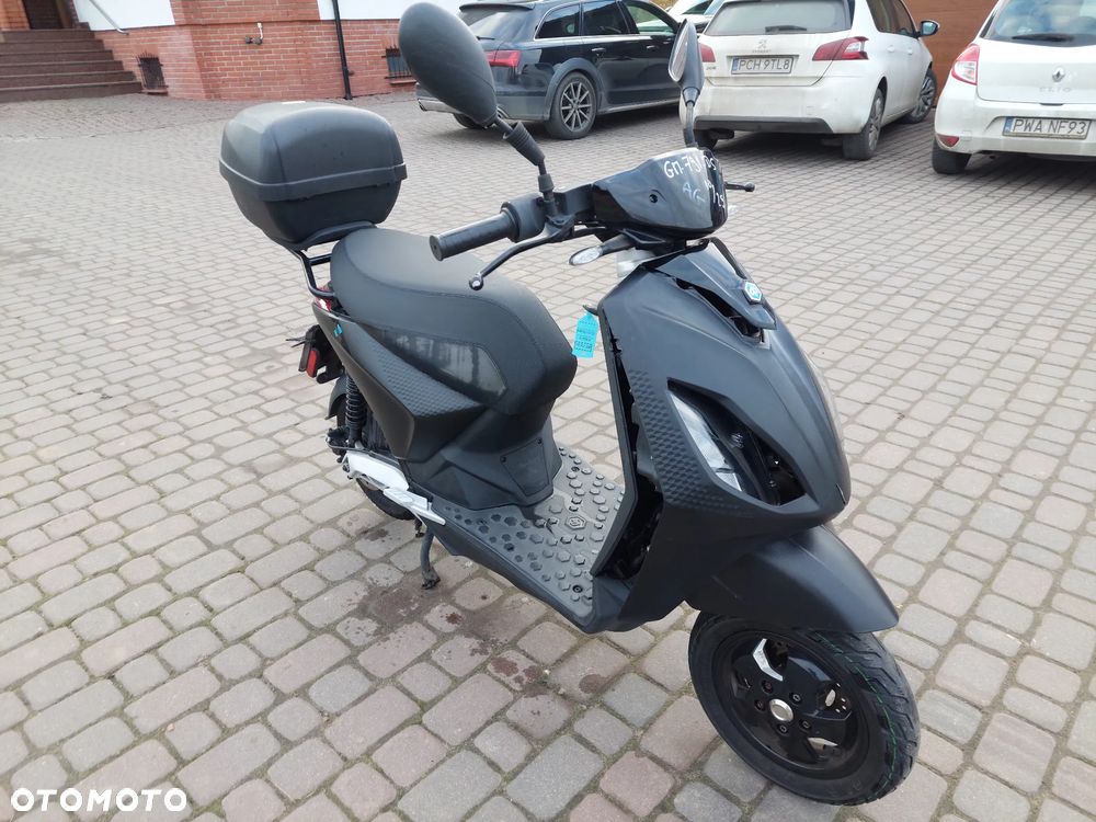 Piaggio Inny - 7