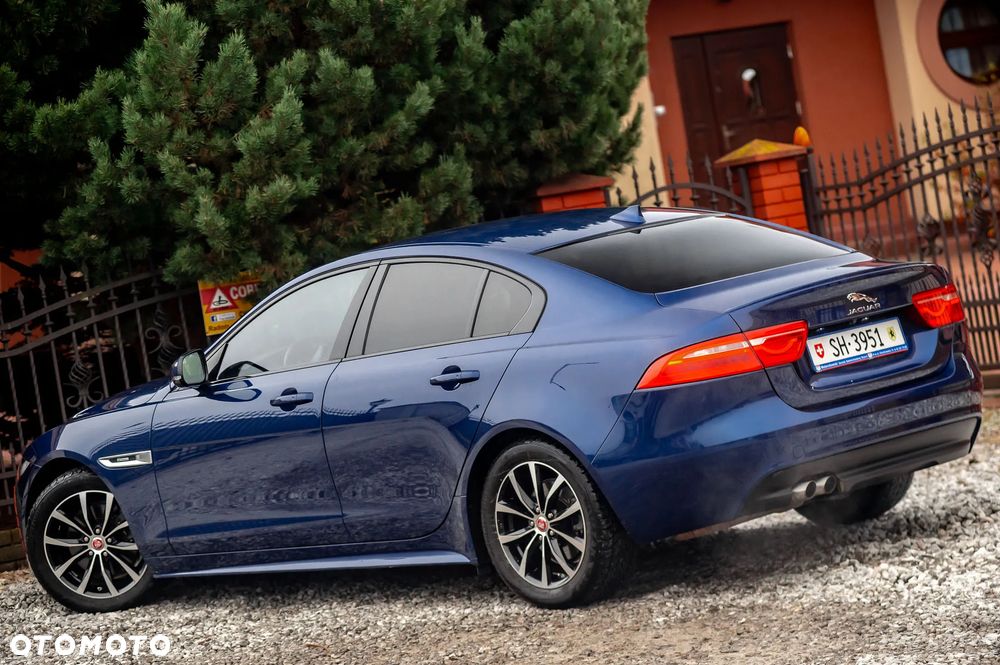 Jaguar XE 20d R-Sport Ingenium Edition - 11