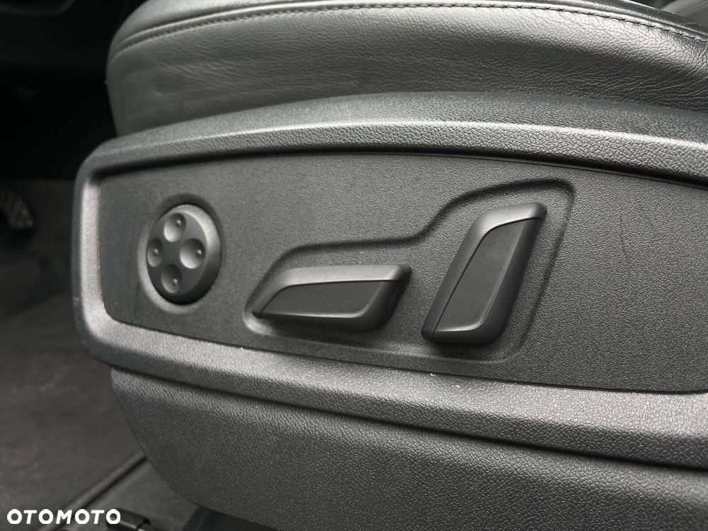 Audi Q5 Sportback - 21