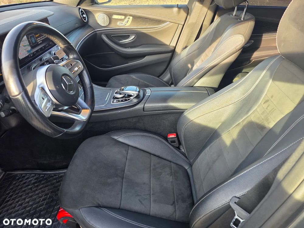 Mercedes-Benz Klasa E 220 d 4-Matic AMG - 16