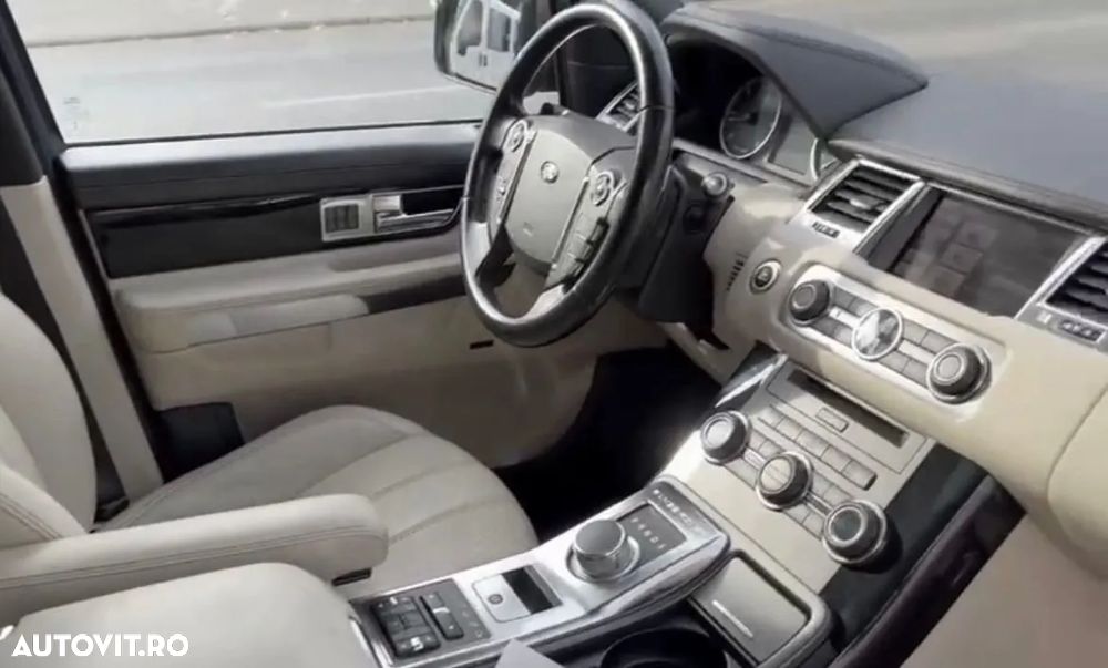 Land Rover Range Rover Sport 3.0 SDV6 HSE - 8