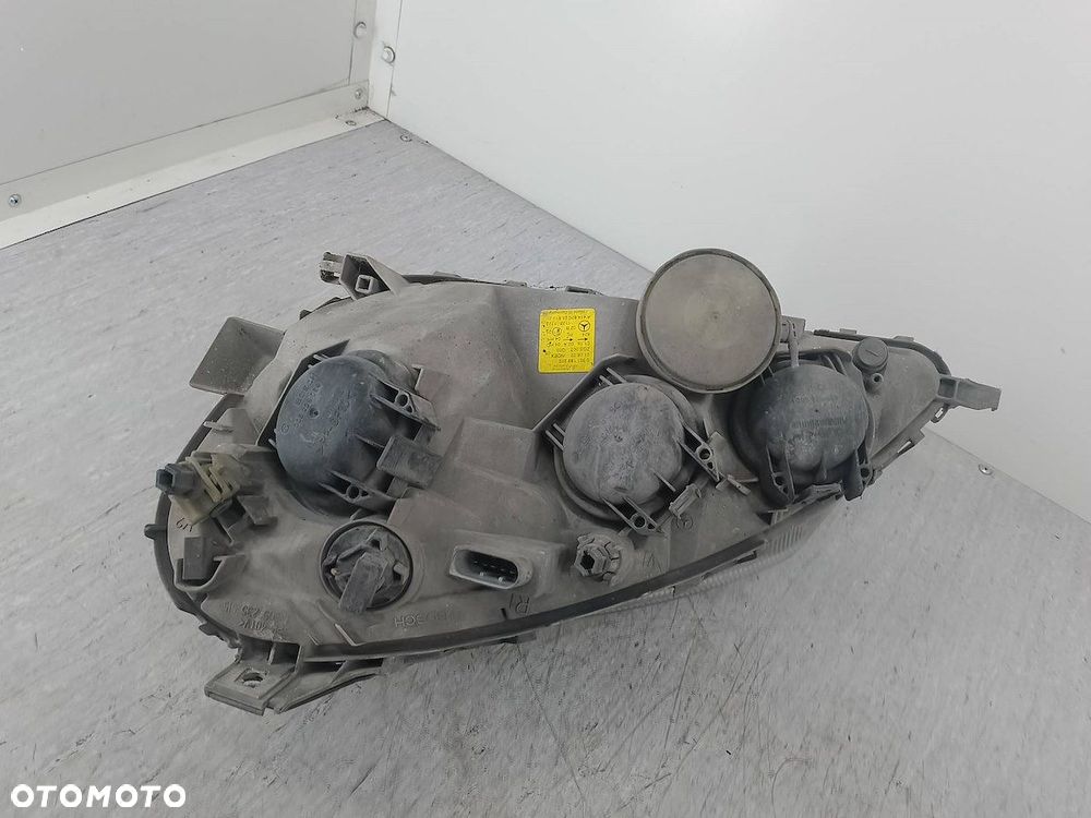 LAMPA PRZÓD PRAWA MERCEDES-BENZ VANEO 0301189202  A4148200161 - 3