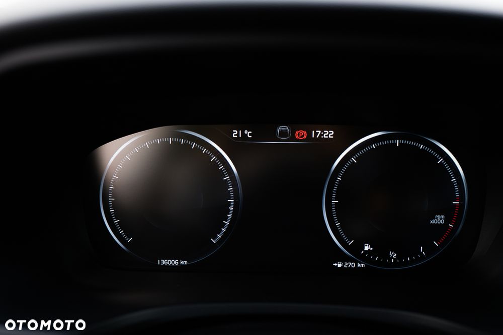 Volvo V60 D3 Momentum Pro - 18