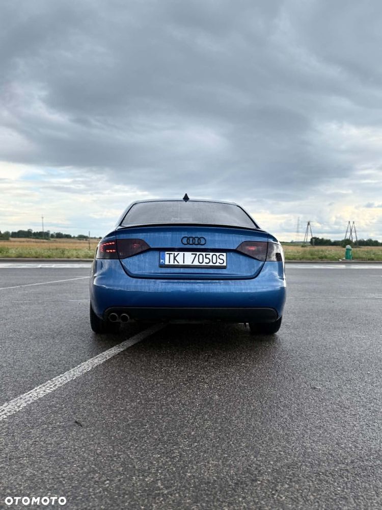 Audi A4 Limousine 2.0 TDI - 4