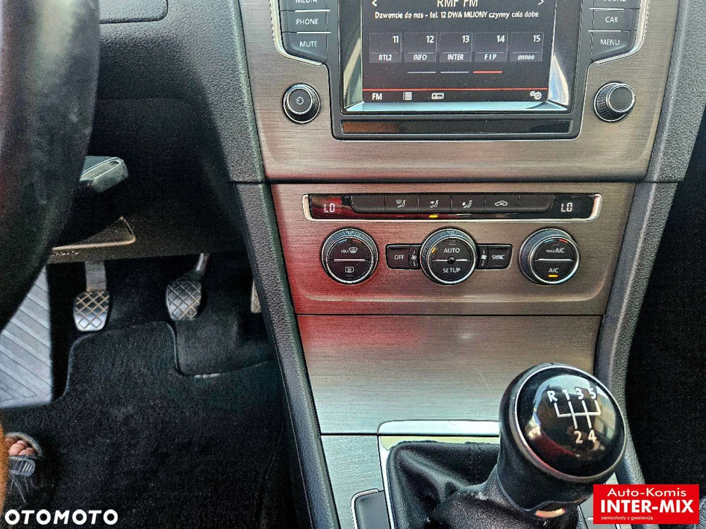 Volkswagen Golf - 17
