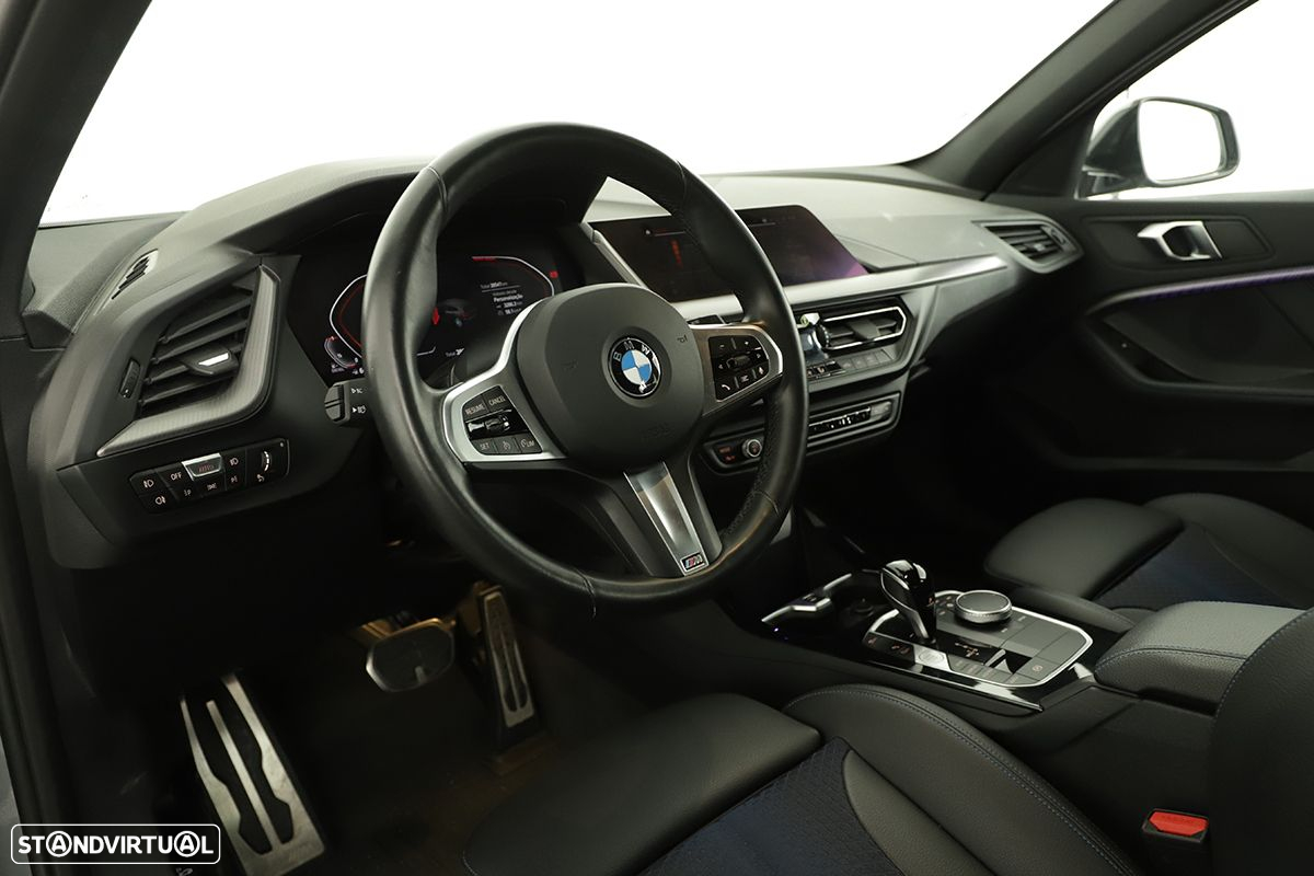 BMW 116 d Pack Desportivo M Auto - 11