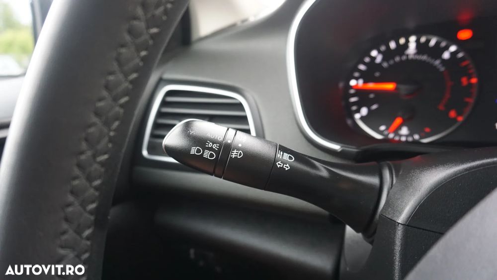Renault Megane BLUE dCi EDC Limited - 21