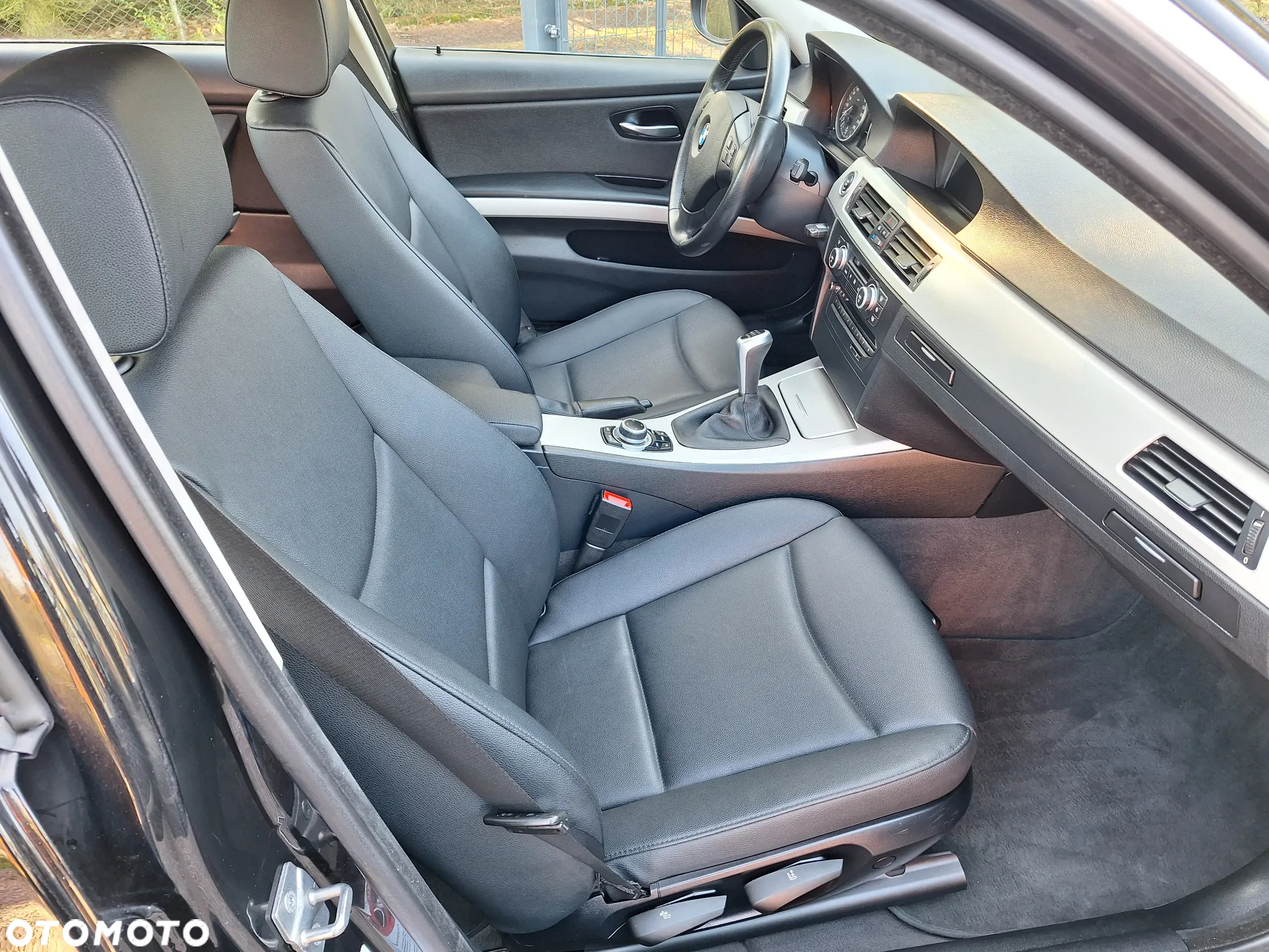 BMW Seria 3 - 29