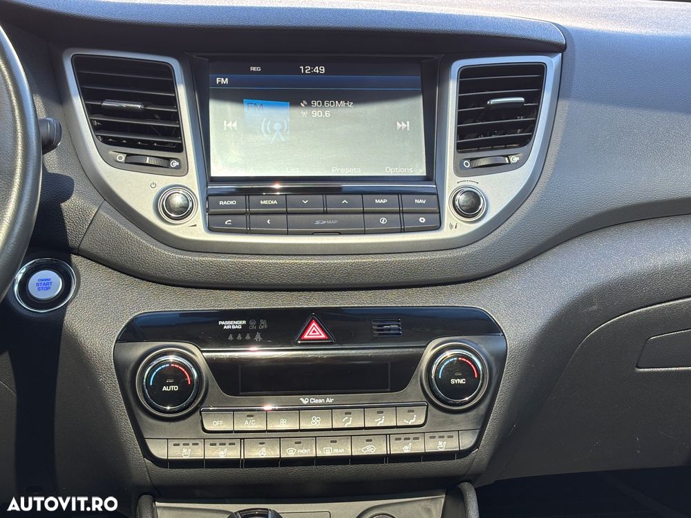 Hyundai Tucson 2.0 CRDI 4WD 6AT Luxury Pack+ - 19