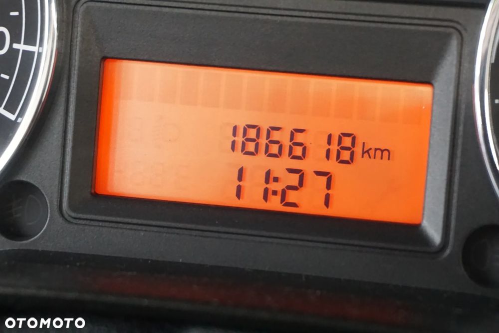 Fiat Grande Punto 1.4 8V Start - 26