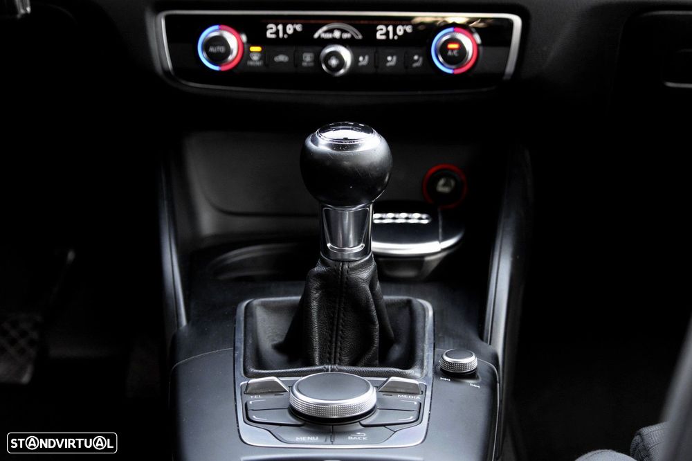 Audi A3 Limousine 2.0 TDI S-line - 20