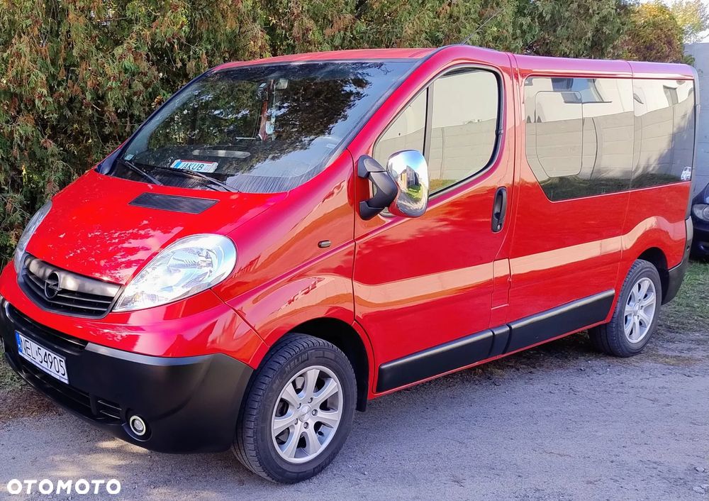 Opel Vivaro L1H1 2.7t - 12