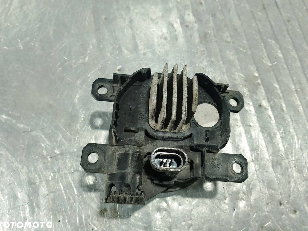 HALOGEN PRAWY PRZÓD PEUGEOT 508 GT LINE 981133380  89250311 - 2