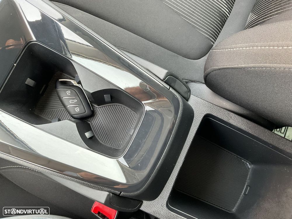 MG MG5 51 kWh Luxury - 39