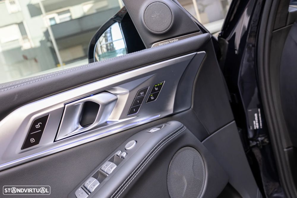 BMW XM 50e - 7