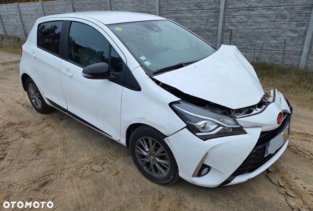 Toyota Yaris 1.4 D-4D Active - 1