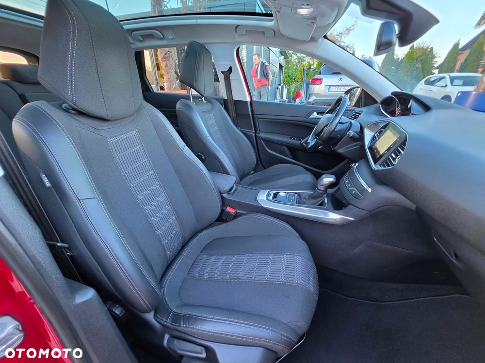 Peugeot 308 BlueHDi 120 EAT6 Stop & Start Business-Line - 32