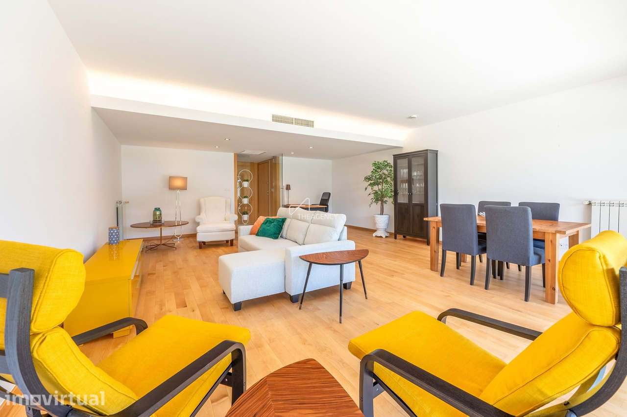 Elegante Apartamento T2 com Jardim Privativo em Condomínio de Prestígi - Grande imagem: 4/35